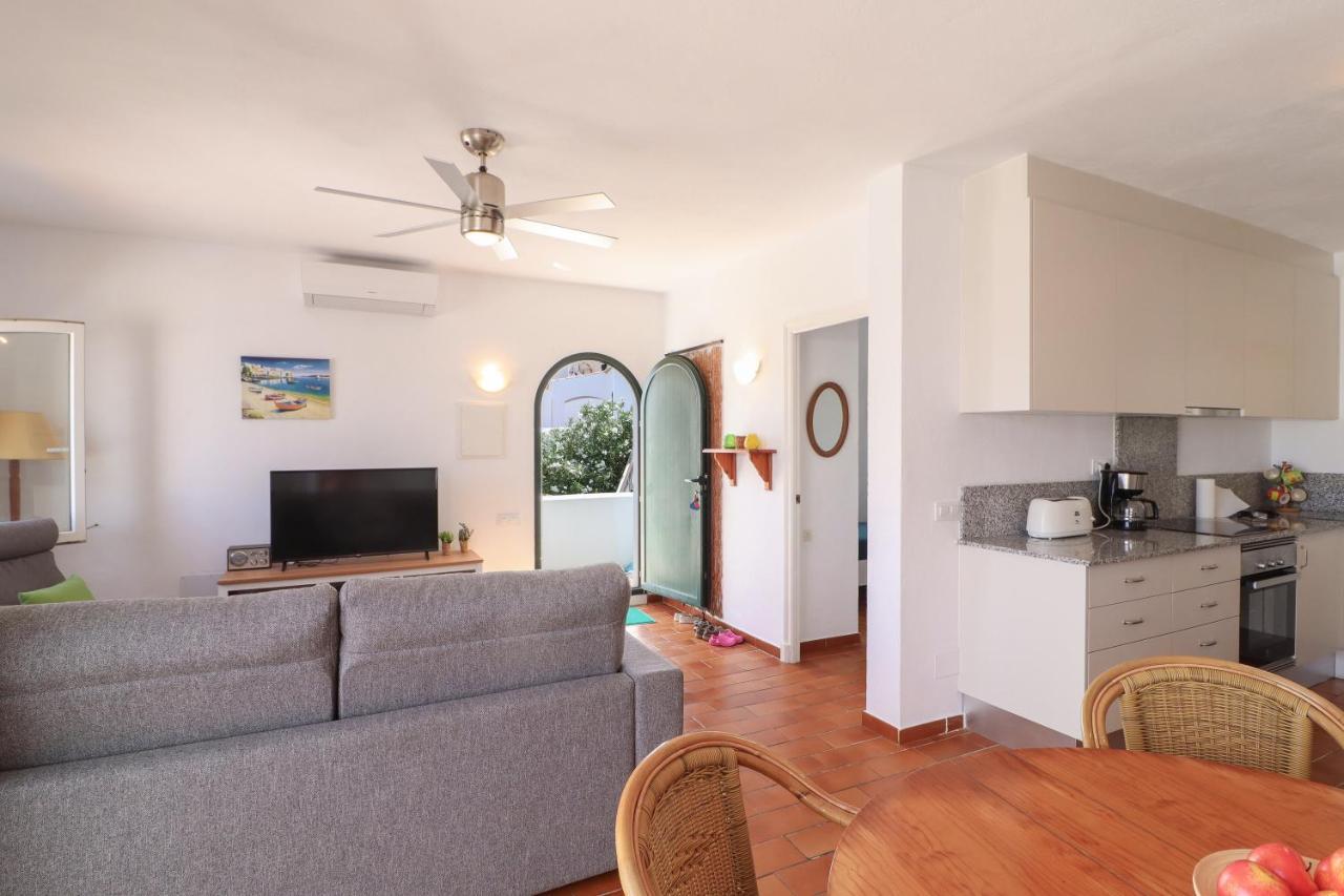Belvedere, Family-Friendly, Nice, First-Line Apartment With Stunning Beach And Sea Views,Ac Аренал д'ен Кастел Екстериор снимка
