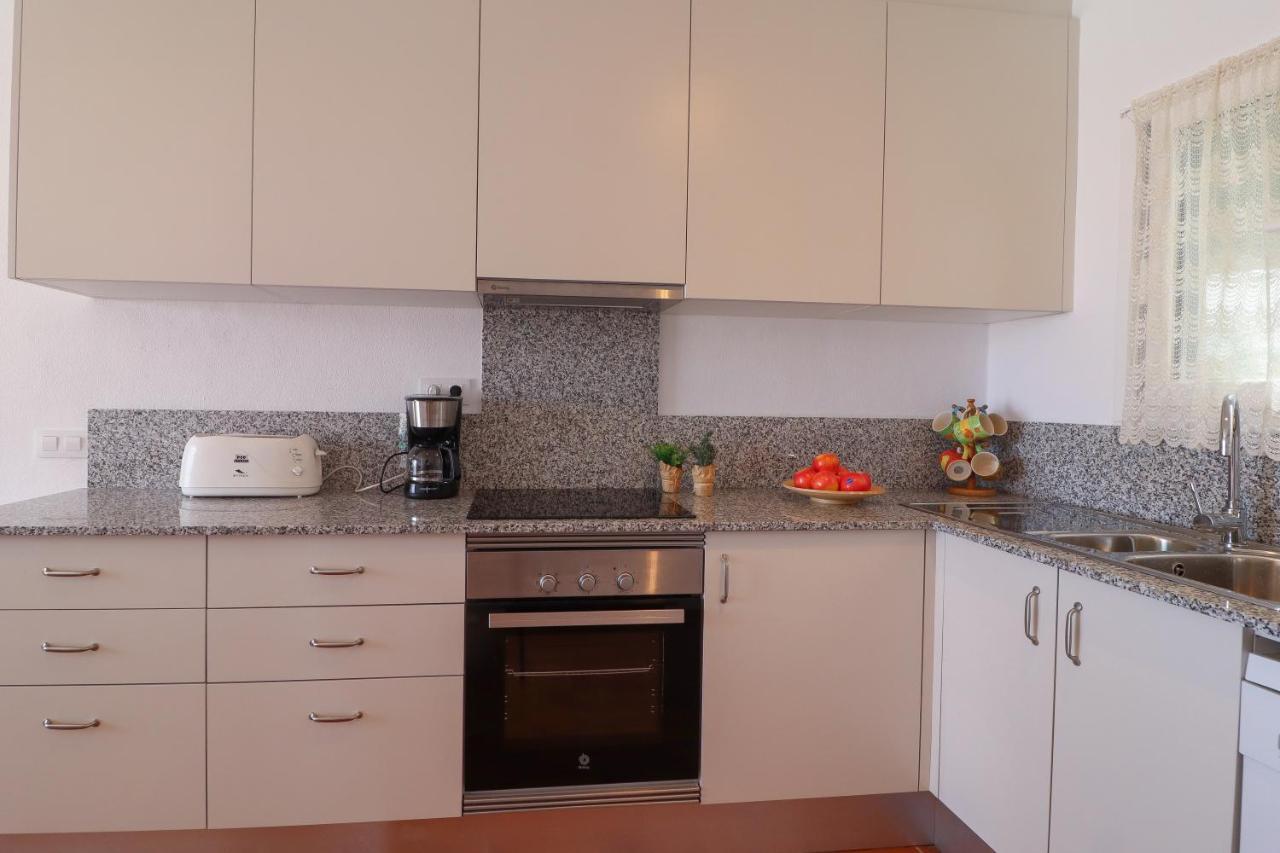 Belvedere, Family-Friendly, Nice, First-Line Apartment With Stunning Beach And Sea Views,Ac Аренал д'ен Кастел Екстериор снимка