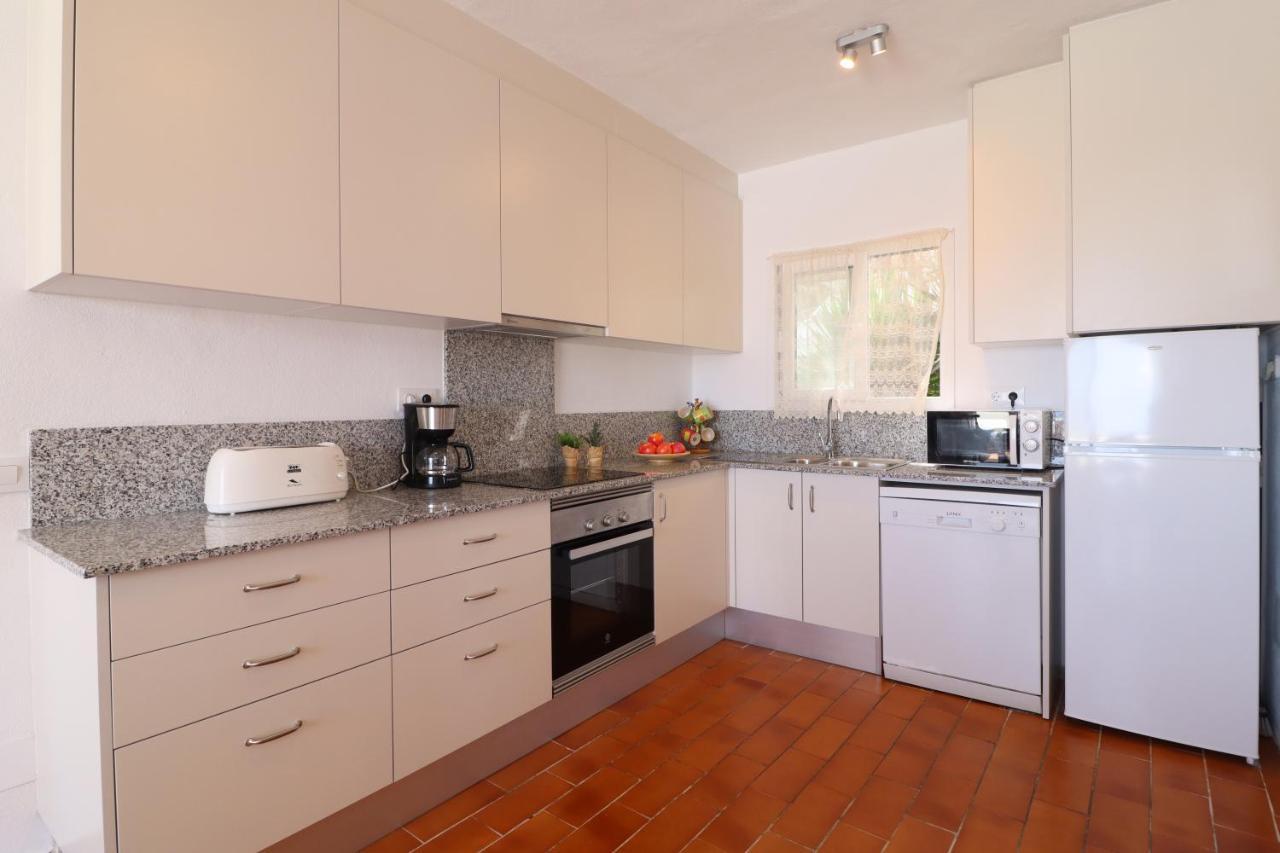 Belvedere, Family-Friendly, Nice, First-Line Apartment With Stunning Beach And Sea Views,Ac Аренал д'ен Кастел Екстериор снимка